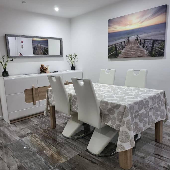 Nandos Apartement Costa da Caparica Esterno foto